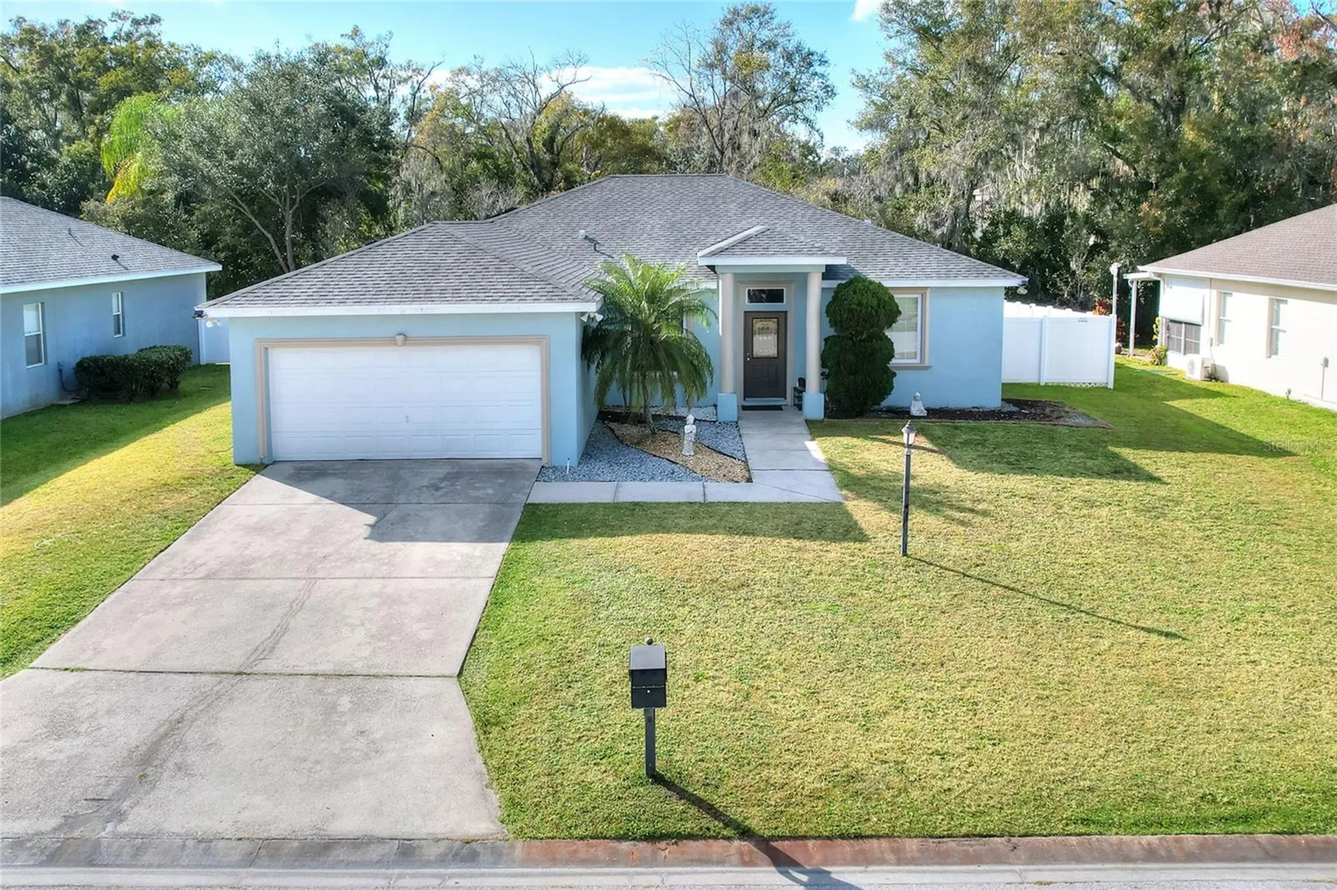 1703 Oakwood Estates Drive Plant City FL 33563