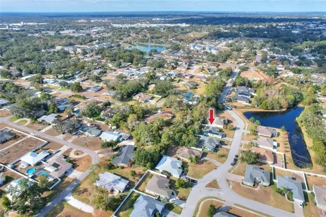 1703 Oakwood Estates Drive Plant City FL 33563