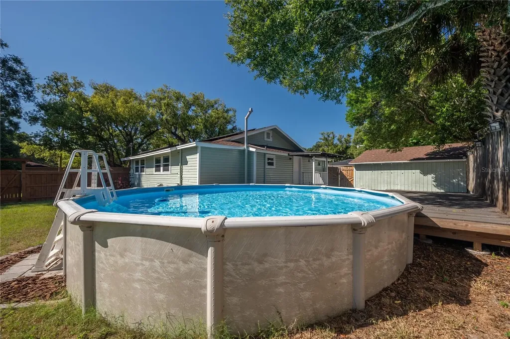 1404 E Cayuga Street Tampa FL 33603