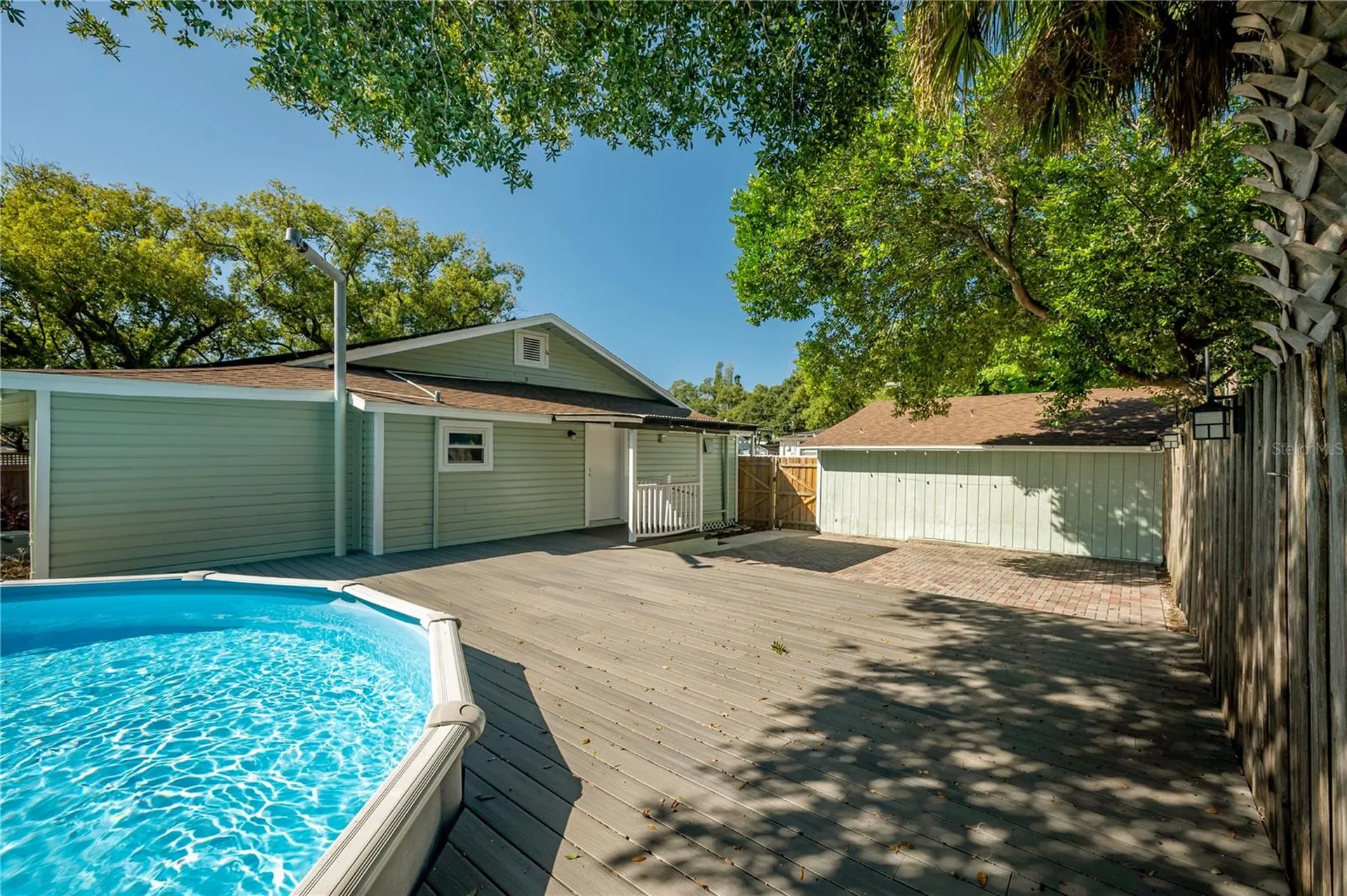 1404 E Cayuga Street Tampa FL 33603