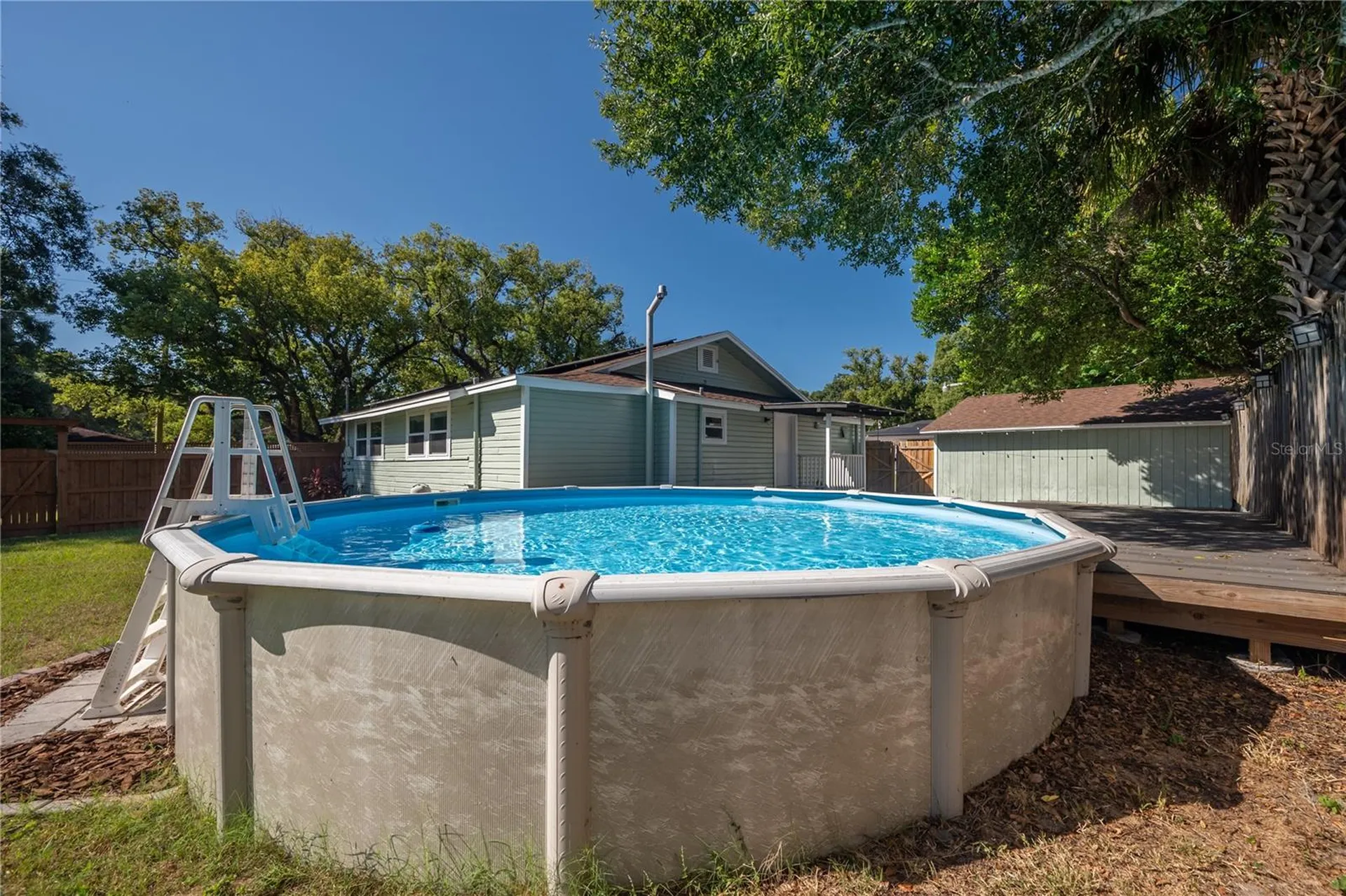 1404 E Cayuga Street Tampa FL 33603