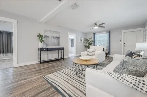 1404 E Cayuga Street Tampa FL 33603