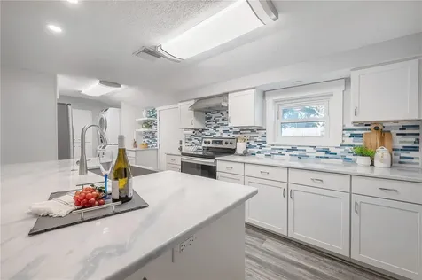 1404 E Cayuga Street Tampa FL 33603