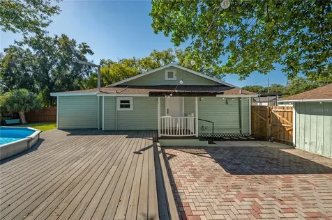 1404 E Cayuga Street Tampa FL 33603