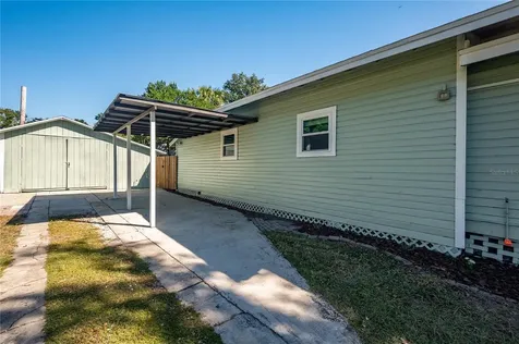 1404 E Cayuga Street Tampa FL 33603