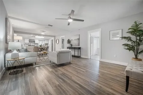 1404 E Cayuga Street Tampa FL 33603