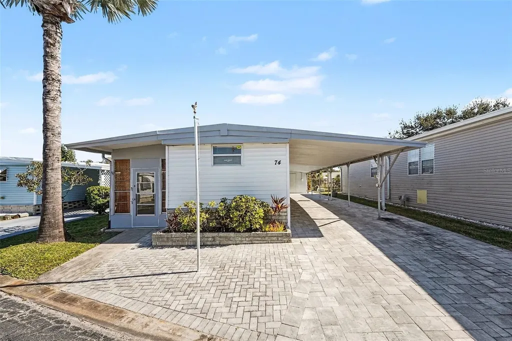 9790 66th Street N Pinellas Park FL 33782