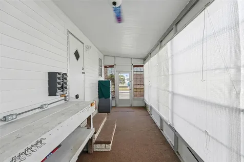 9790 66th Street N Pinellas Park FL 33782