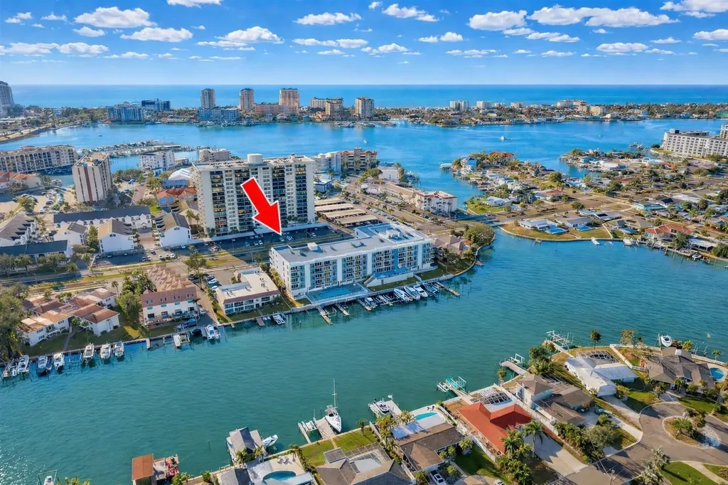 415 Island Way Clearwater Beach FL 33767
