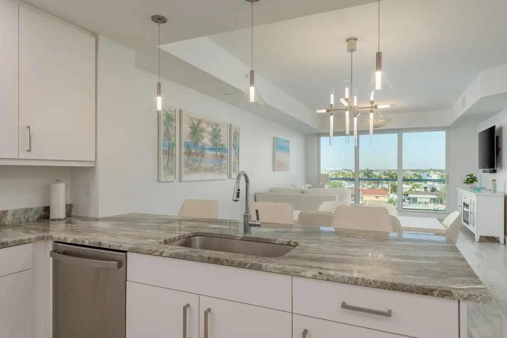 415 Island Way Clearwater Beach FL 33767