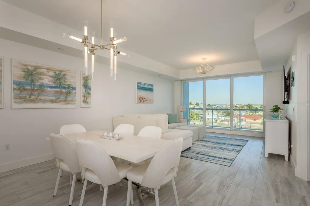 415 Island Way Clearwater Beach FL 33767