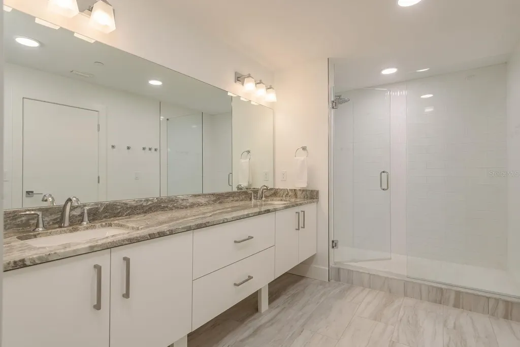 415 Island Way Clearwater Beach FL 33767
