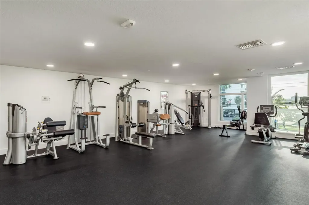 415 Island Way Clearwater Beach FL 33767