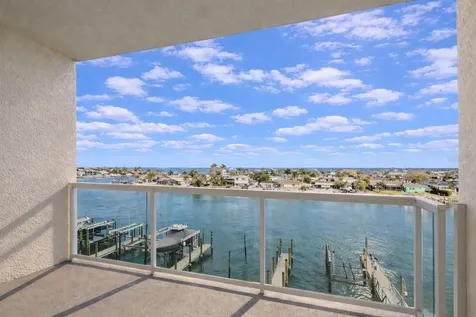 415 Island Way Clearwater Beach FL 33767