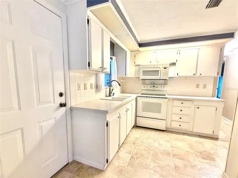 3335 S Citrus Circle Zellwood FL 32798
