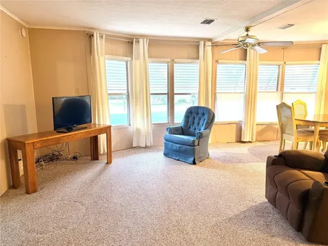 3335 S Citrus Circle Zellwood FL 32798