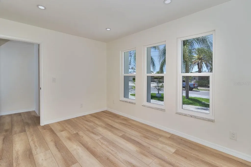 451 Palm Island NE Clearwater Beach FL 33767