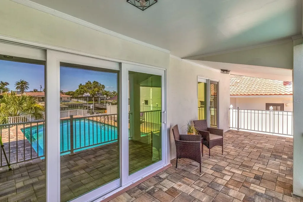 451 Palm Island NE Clearwater Beach FL 33767
