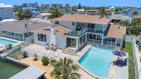 451 Palm Island NE Clearwater Beach FL 33767
