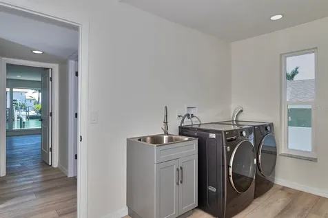 451 Palm Island NE Clearwater Beach FL 33767
