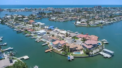 451 Palm Island NE Clearwater Beach FL 33767