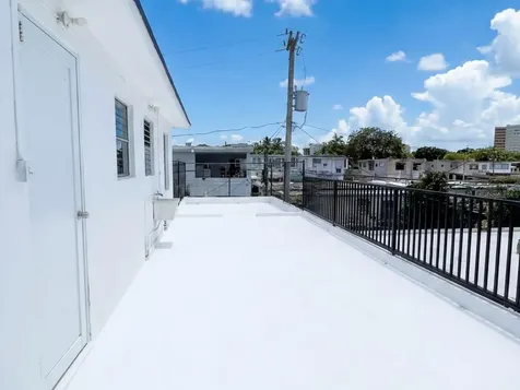 906 Hipolais San Juan PR 00924