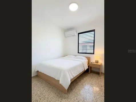 906 Hipolais San Juan PR 00924