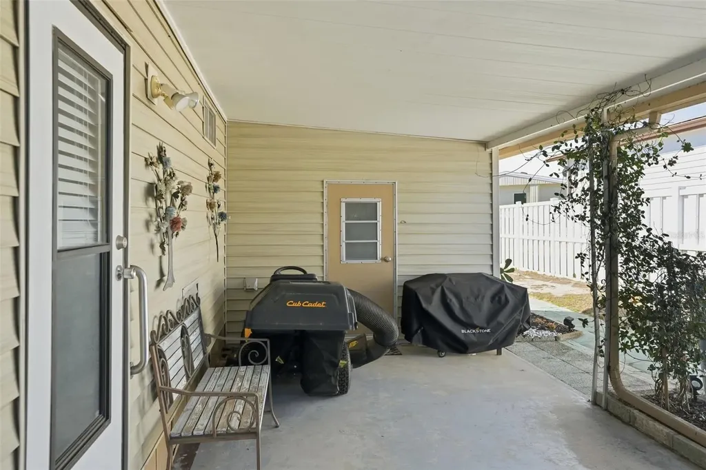 8055 Country Club Drive Brooksville FL 34613