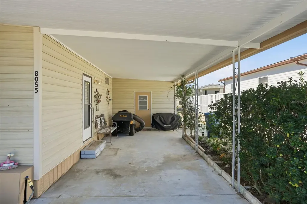 8055 Country Club Drive Brooksville FL 34613