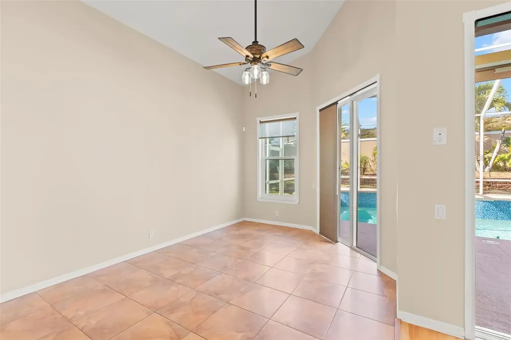 738 N Lake Boulevard Tarpon Springs FL 34689