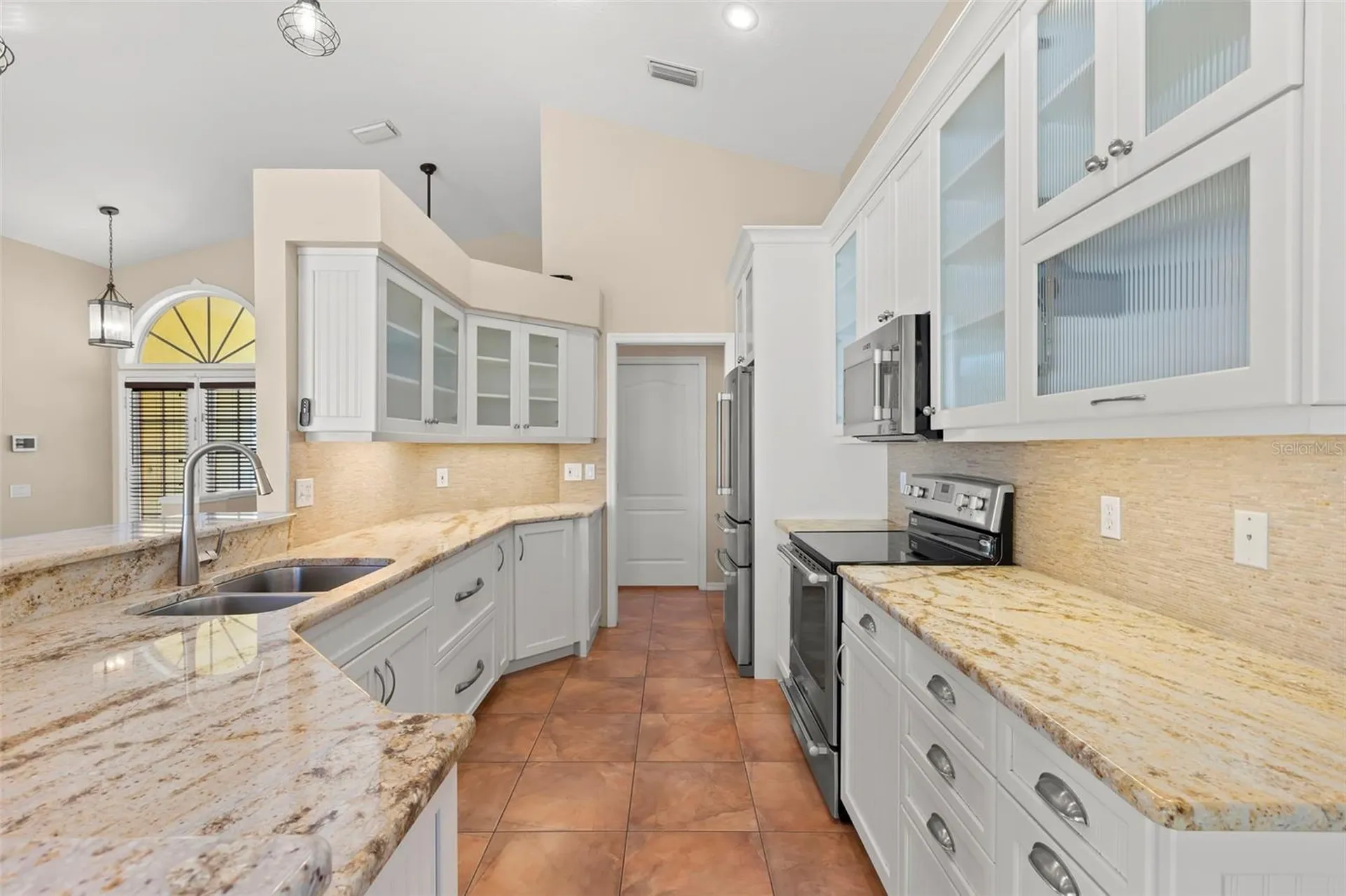 738 N Lake Boulevard Tarpon Springs FL 34689