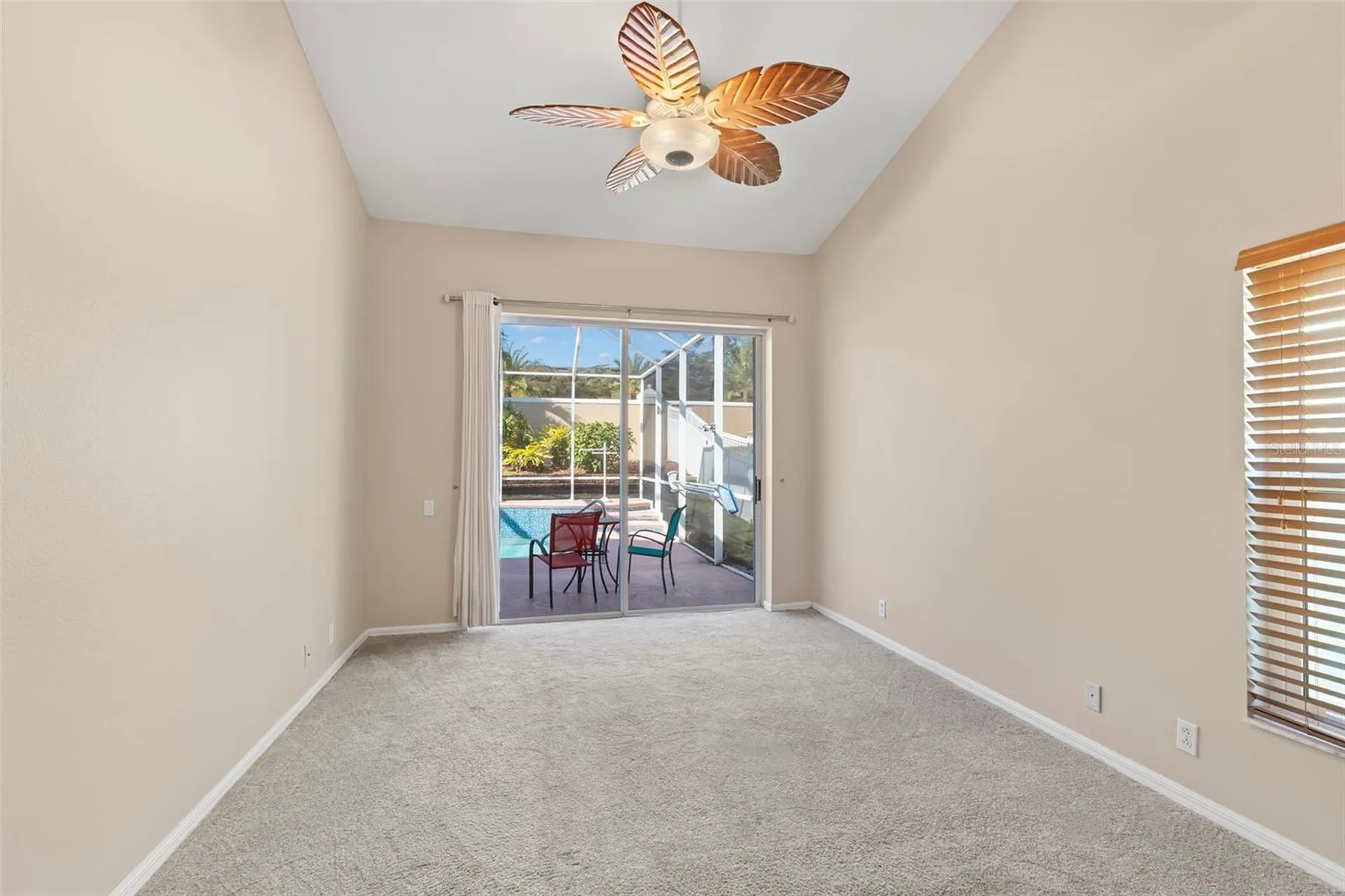 738 N Lake Boulevard Tarpon Springs FL 34689