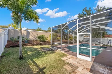 738 N Lake Boulevard Tarpon Springs FL 34689