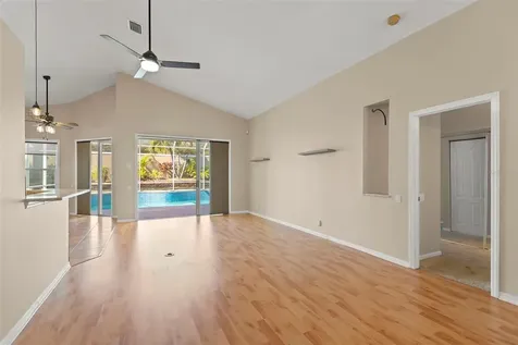 738 N Lake Boulevard Tarpon Springs FL 34689