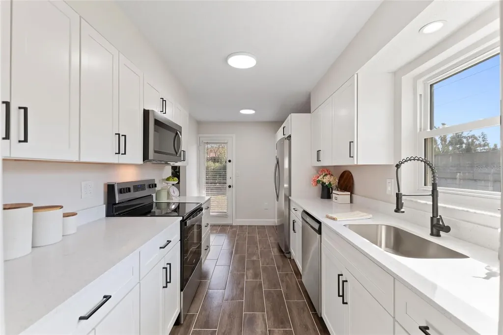 1941 Settlement Road Venice FL 34285
