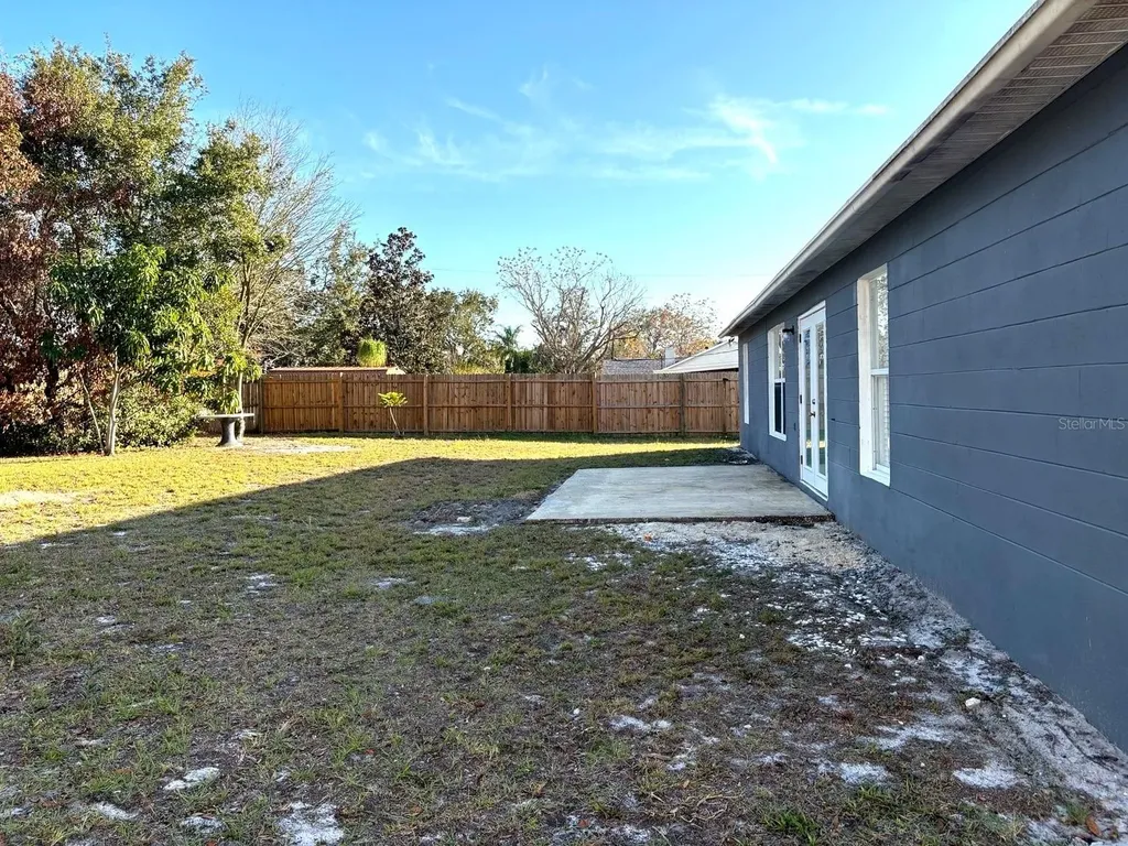 673 Eldron Avenue Deltona FL 32738