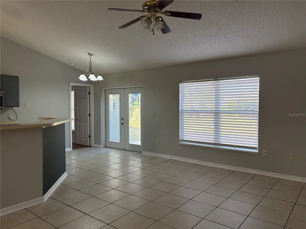 673 Eldron Avenue Deltona FL 32738