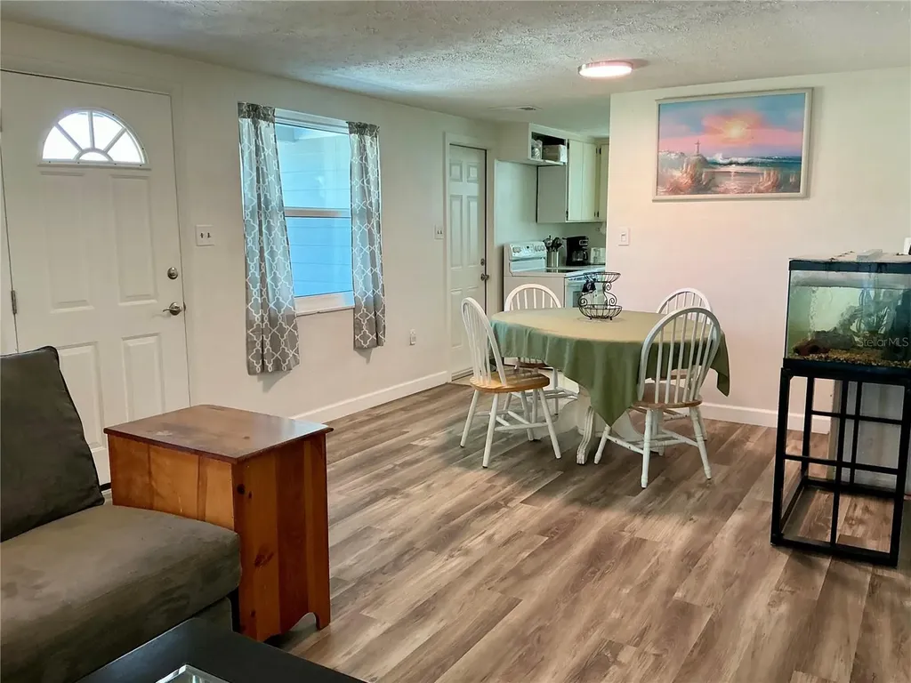 3020 Hawthorne Street Sarasota FL 34239