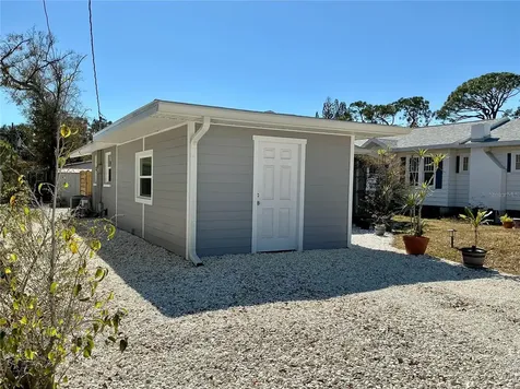3020 Hawthorne Street Sarasota FL 34239