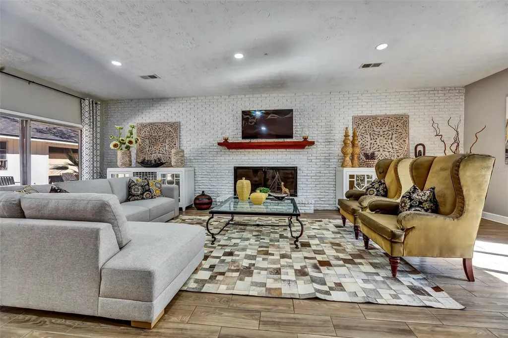 7569 Park City Drive Jacksonville FL 32244
