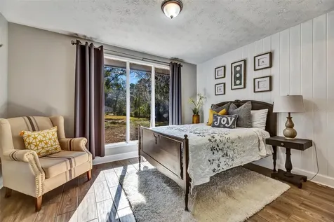 7569 Park City Drive Jacksonville FL 32244