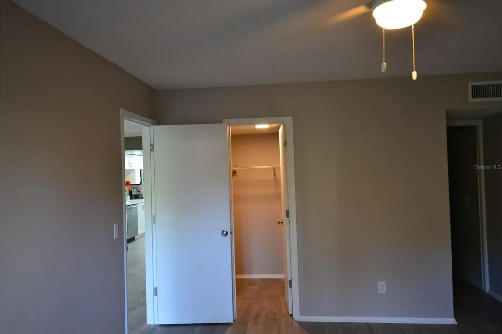 135 W Cypress Court Oldsmar FL 34677