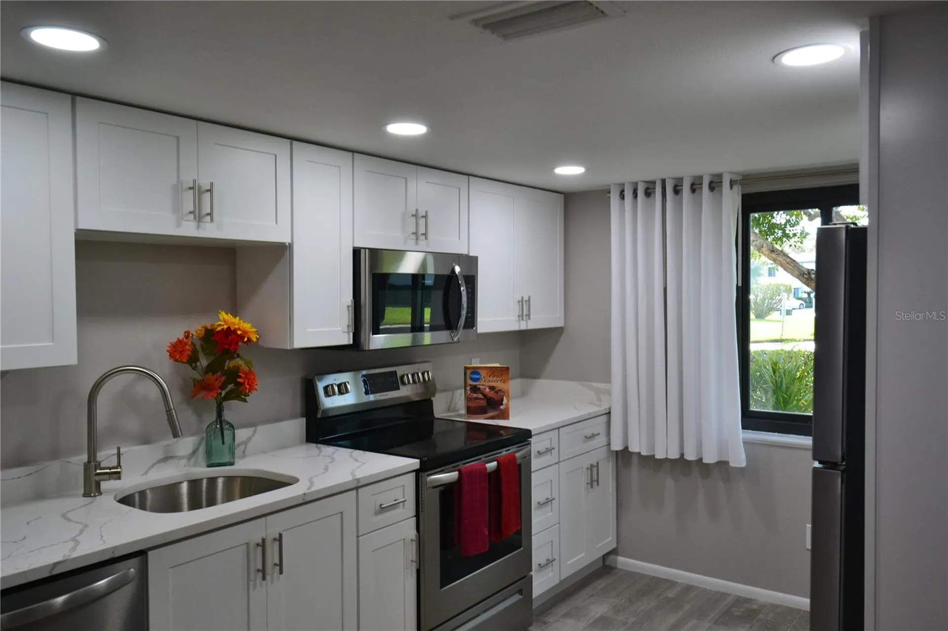 135 W Cypress Court Oldsmar FL 34677