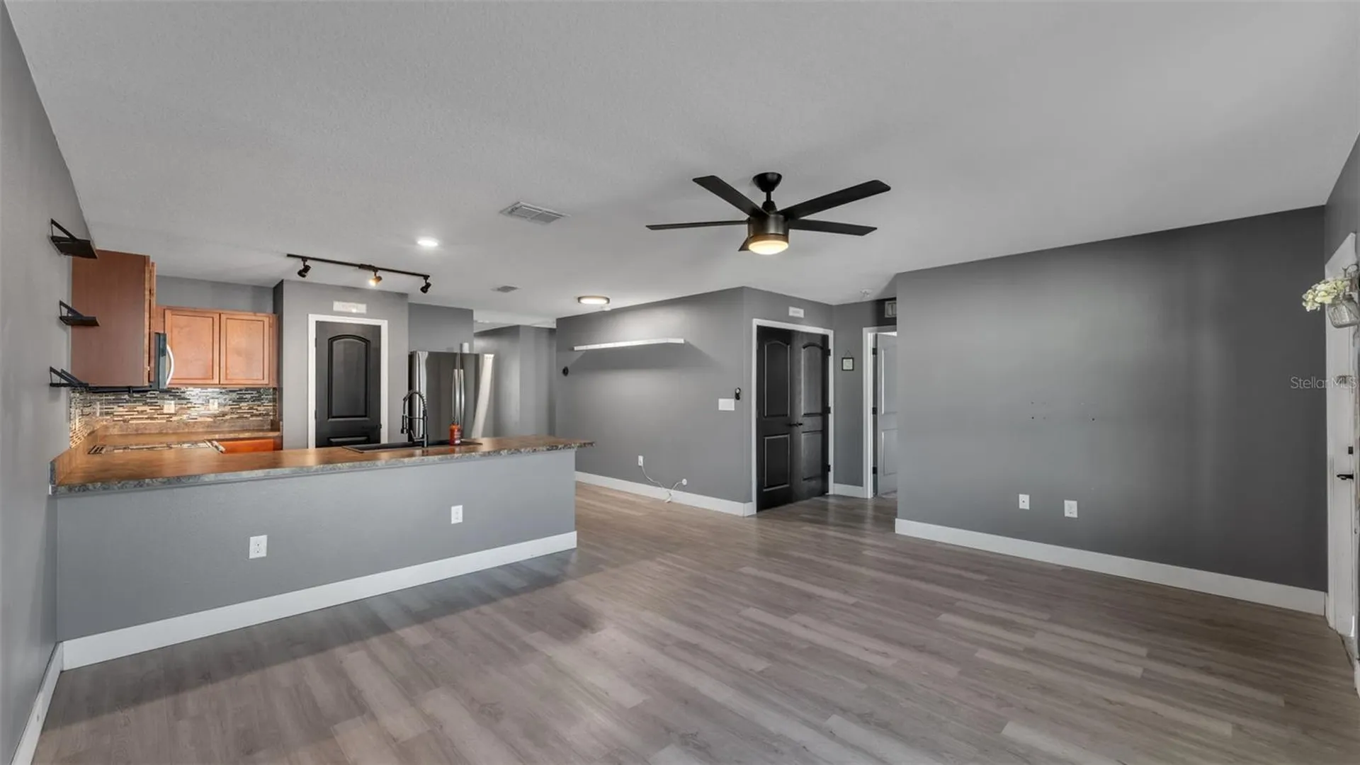 1 Redwood Court Kissimmee FL 34759