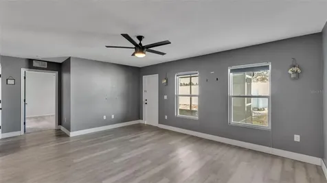 1 Redwood Court Kissimmee FL 34759