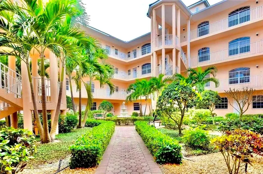 1305 Gondola Park Drive Venice FL 34292