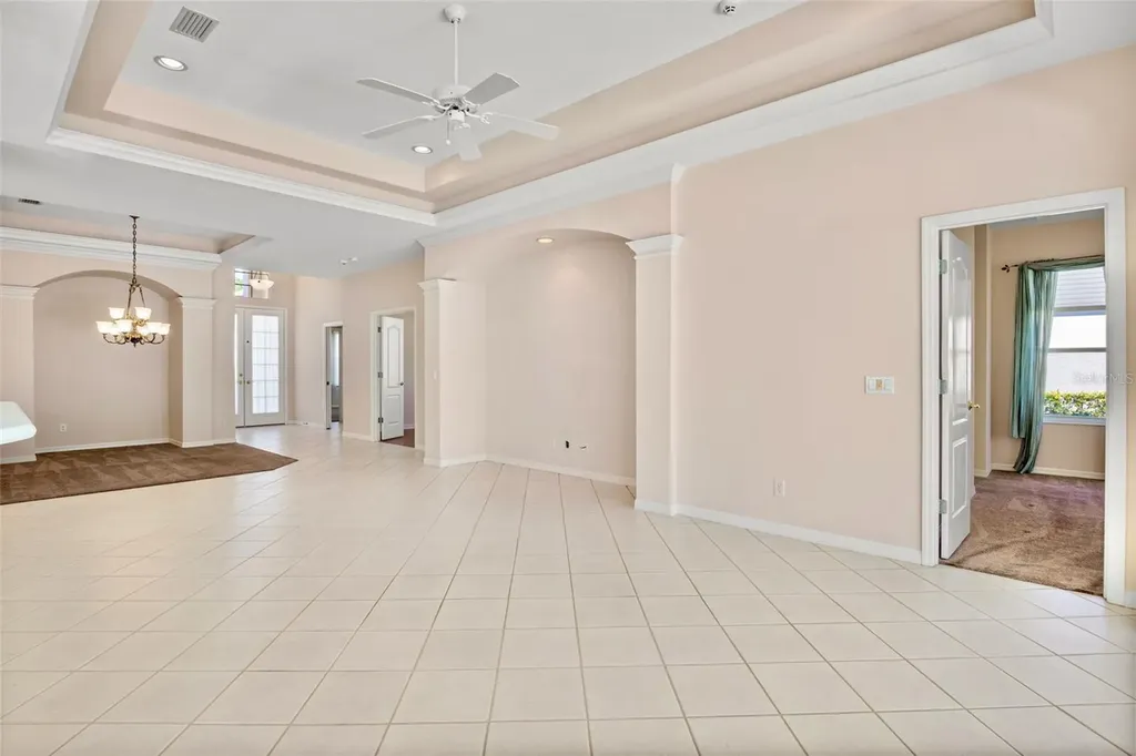 8335 Nice Way Sarasota FL 34238