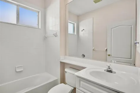 8335 Nice Way Sarasota FL 34238