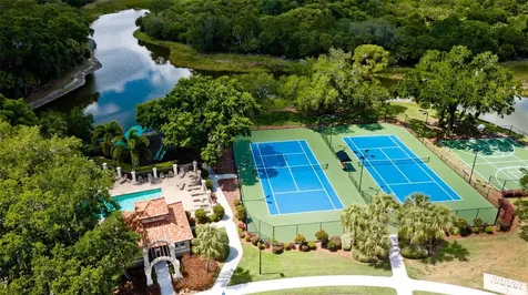 8335 Nice Way Sarasota FL 34238