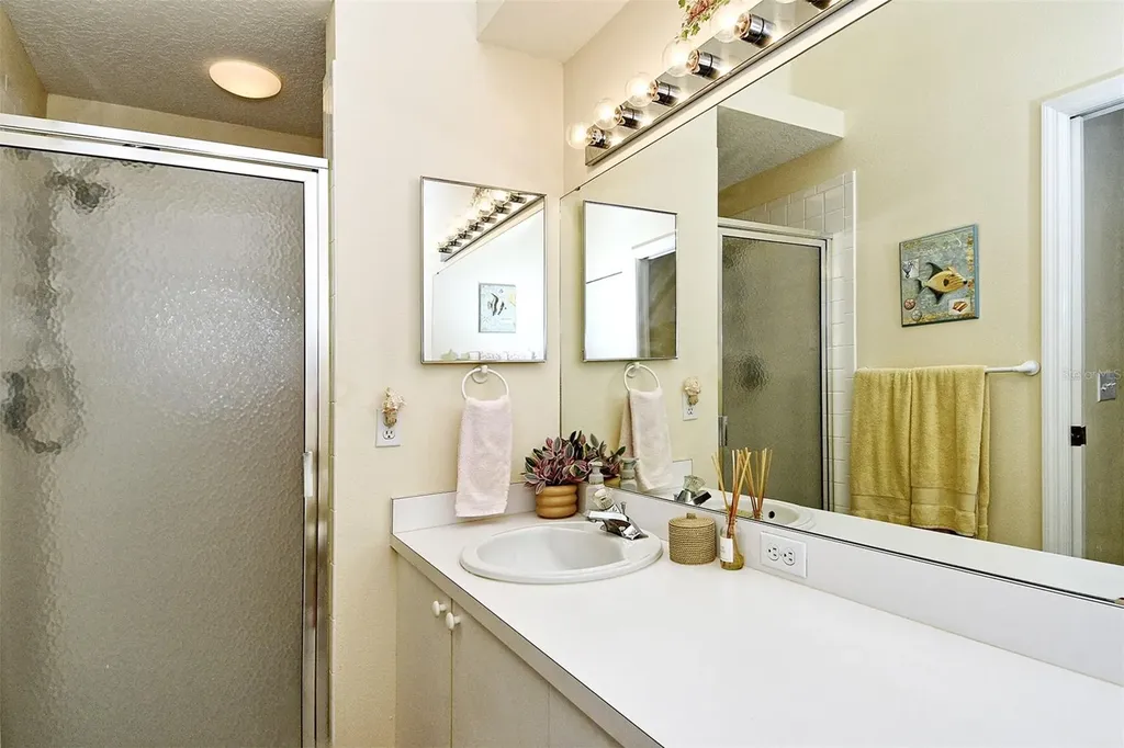 5370 Hyland Hills Avenue Sarasota FL 34241